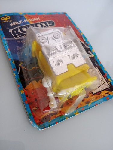 Robo walk robot plastic - robo.ts,