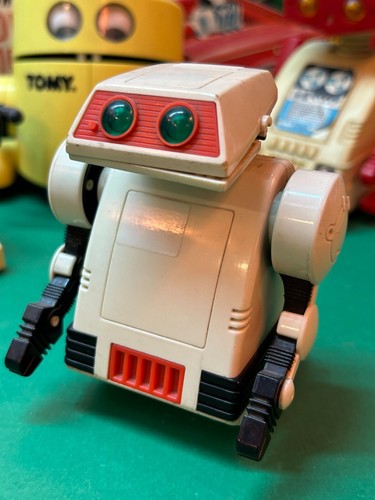 Flickbot tomy robot - ,